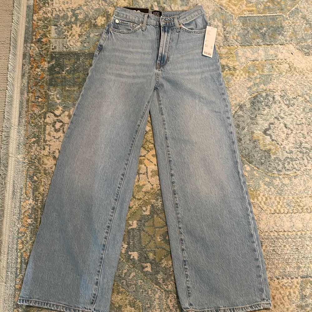 🤍NWT BDG High Rise Light Wash Jeans  🤍